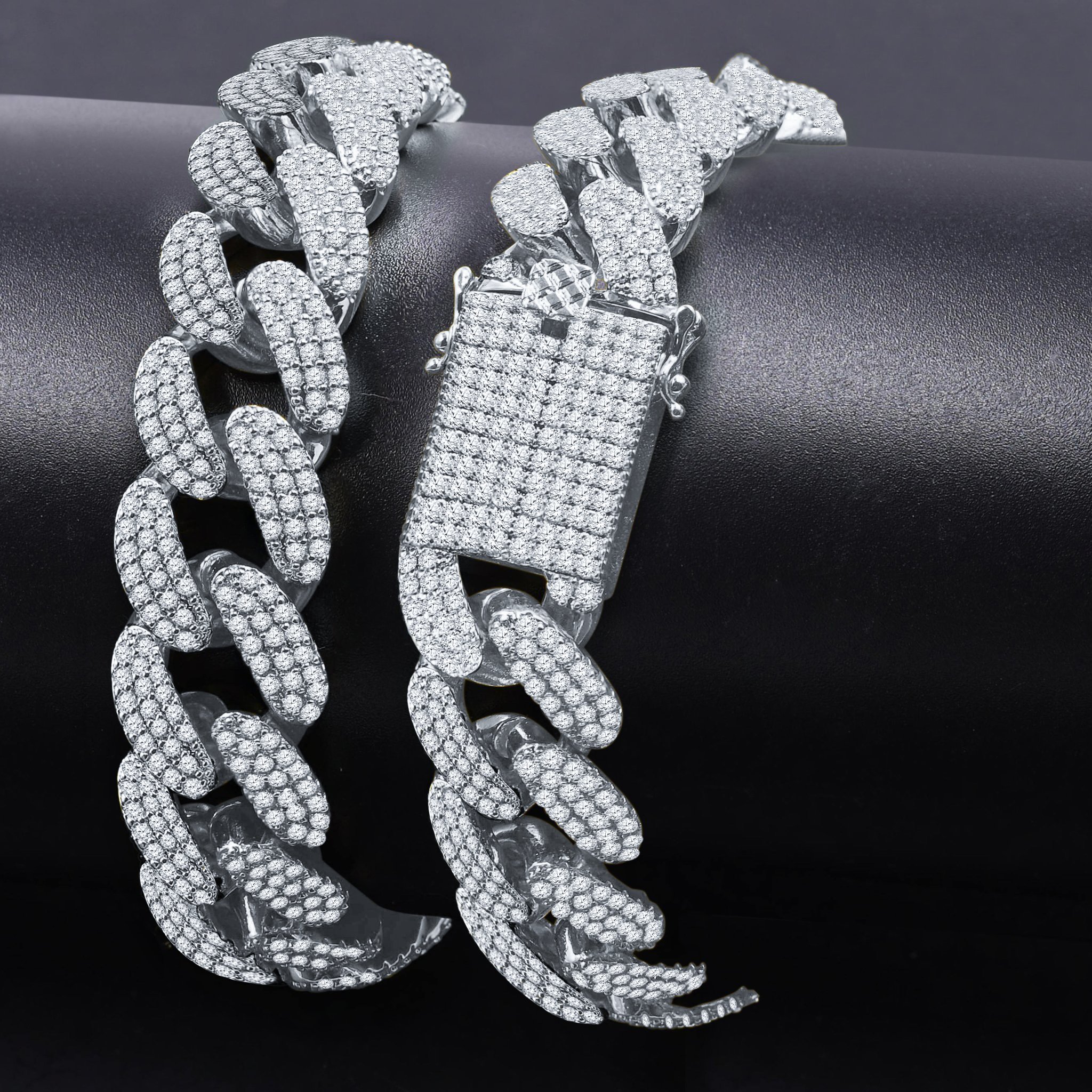 STALLION 18 MM Cuban Chain featuring solid links and AAA cubic zirconia, showcasing luxury and craftsmanship.