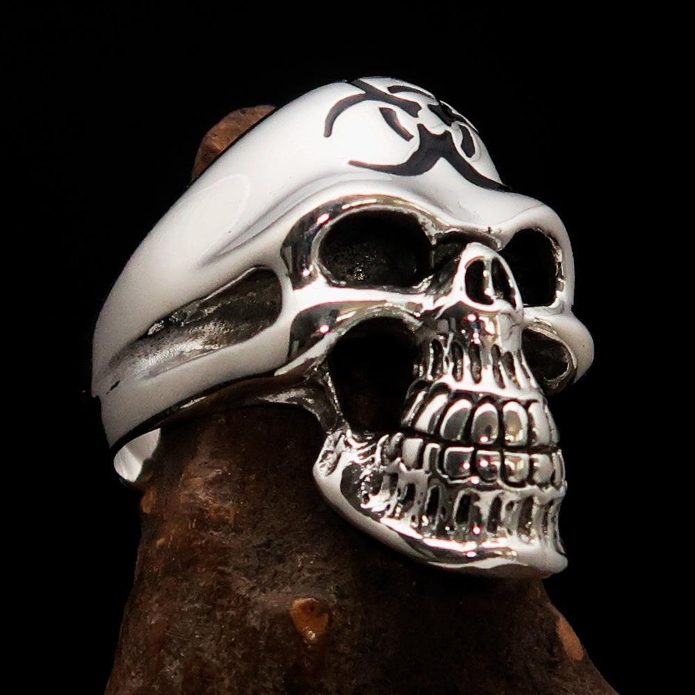 Men's Gamer Ring made of sterling silver featuring a black Biohazard Skull design, polished finish, and hallmarked 925.