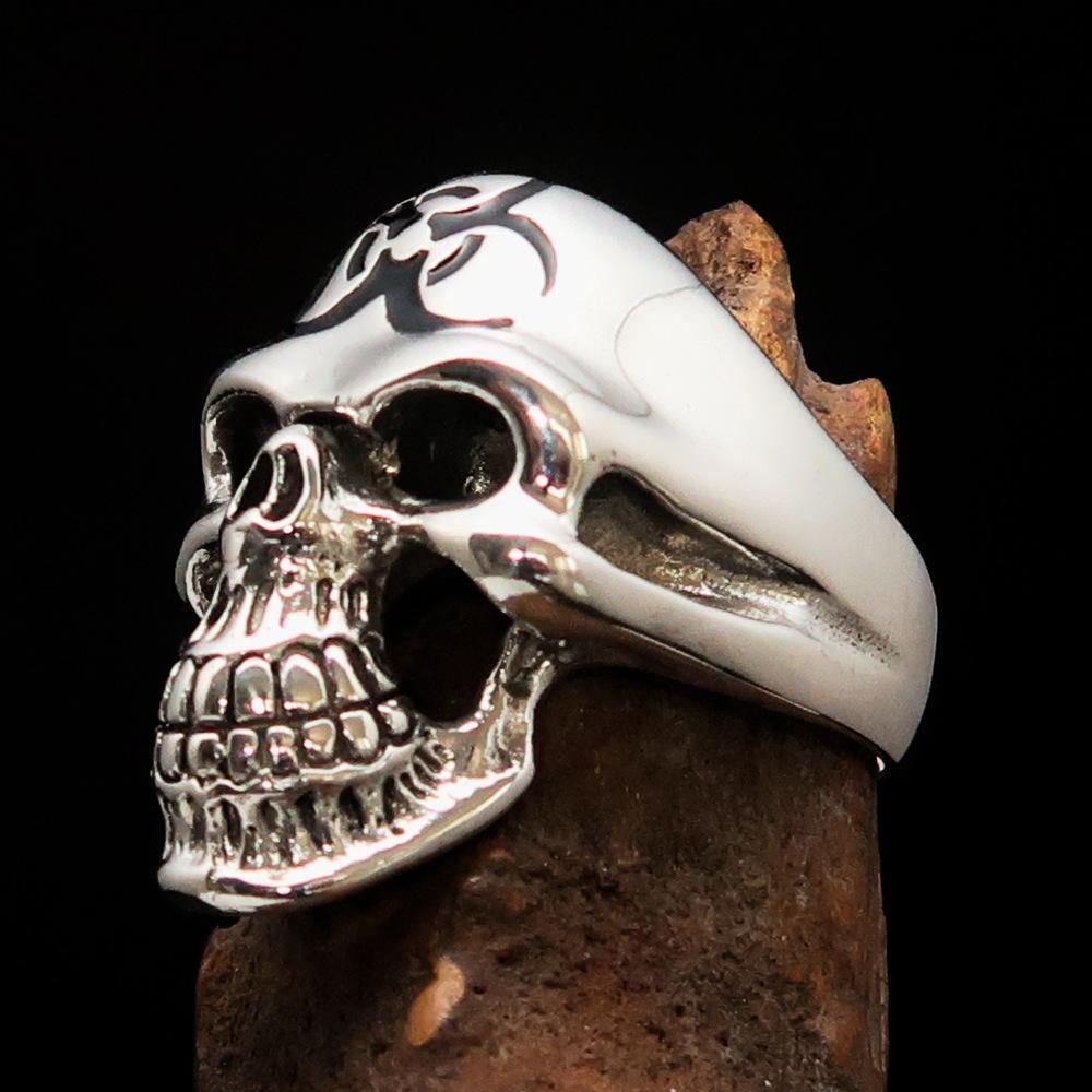 Men's Gamer Ring made of sterling silver featuring a black Biohazard Skull design, polished finish, and hallmarked 925.