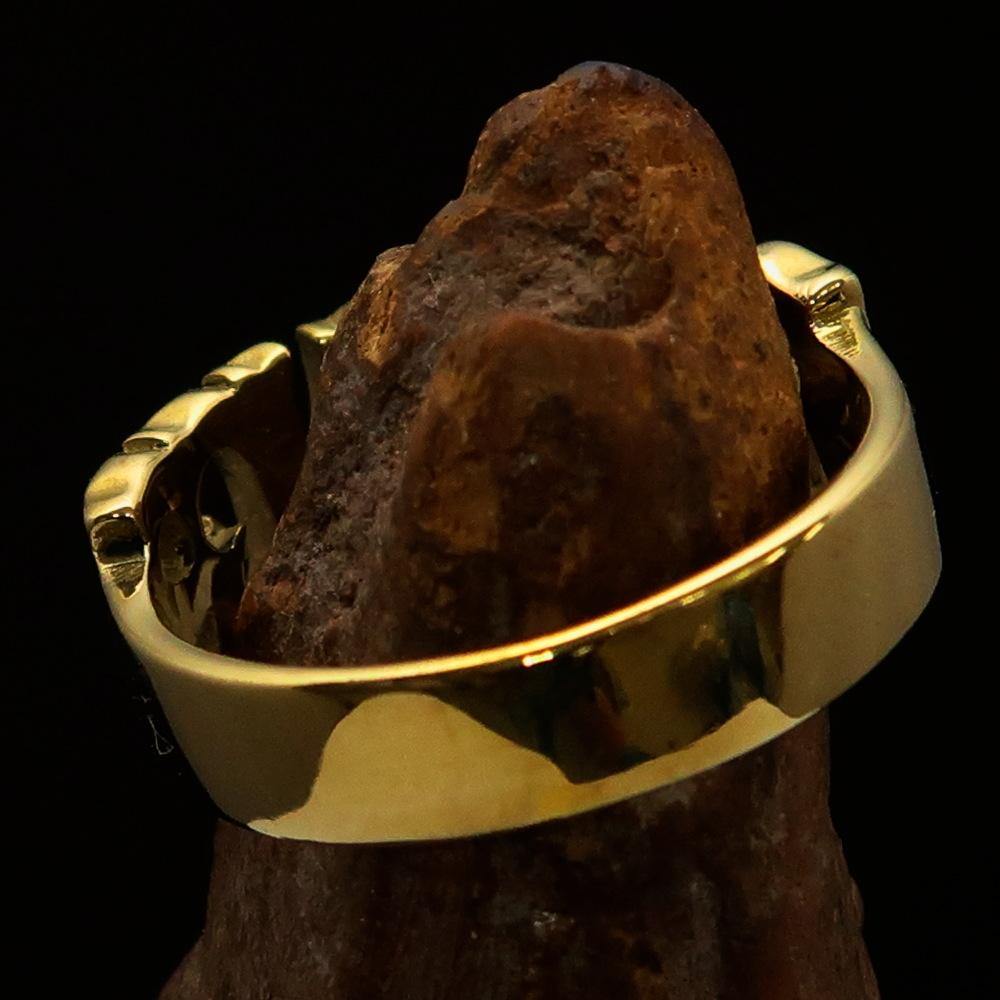 Excellent Crafted Men's Revenge Ring made of solid brass with a mirror polished finish, showcasing its elegant design.