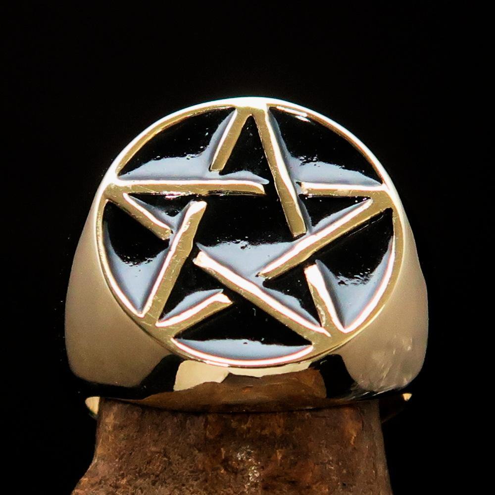 Men's Pinky Ring made of solid brass featuring a high polished black pentagram design, showcasing its elegant craftsmanship.