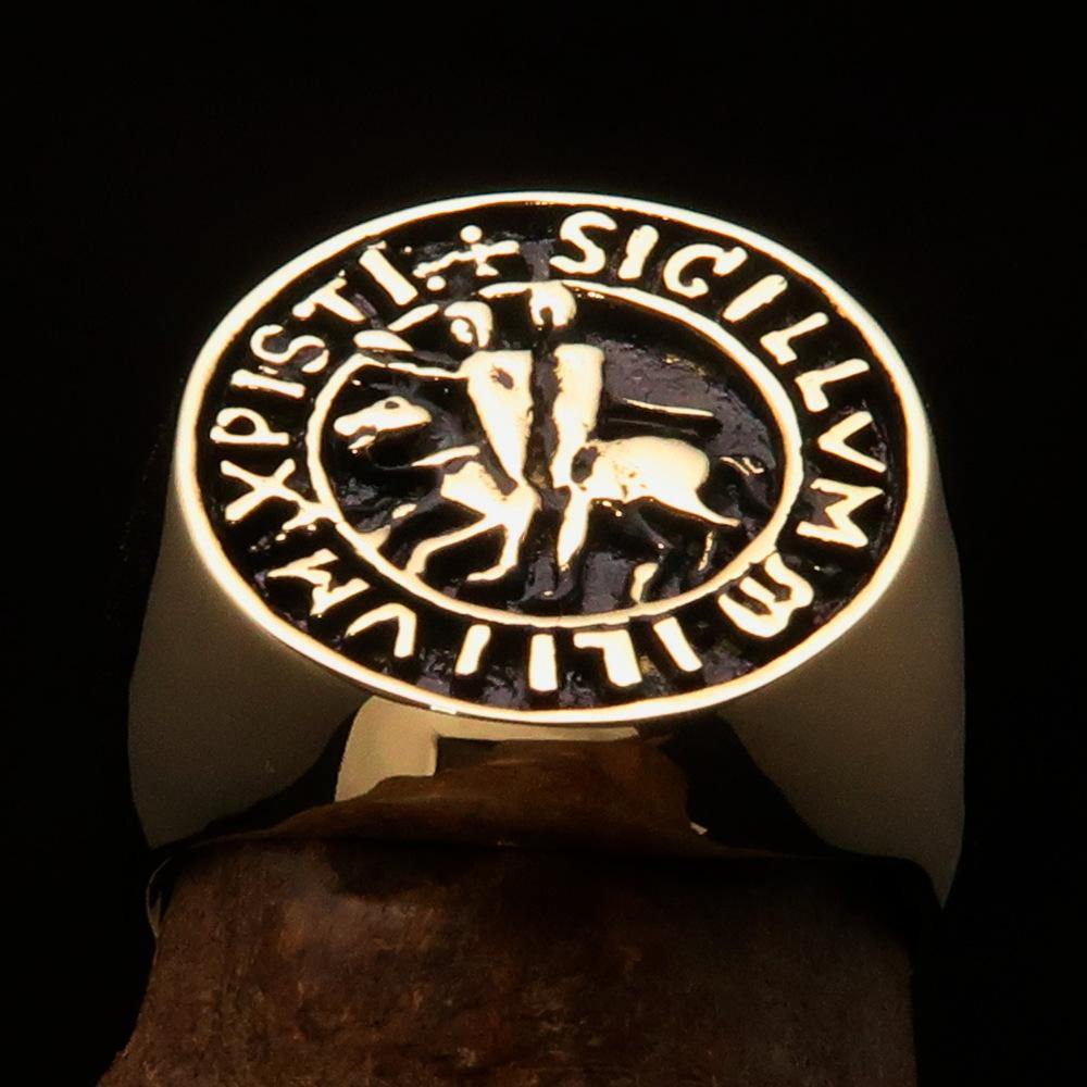 Men's Templar Knight Seal Ring made of solid brass with an antiqued finish, showcasing intricate design and craftsmanship.