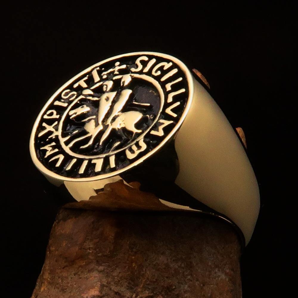 Men's Templar Knight Seal Ring made of solid brass with an antiqued finish, showcasing intricate design and craftsmanship.