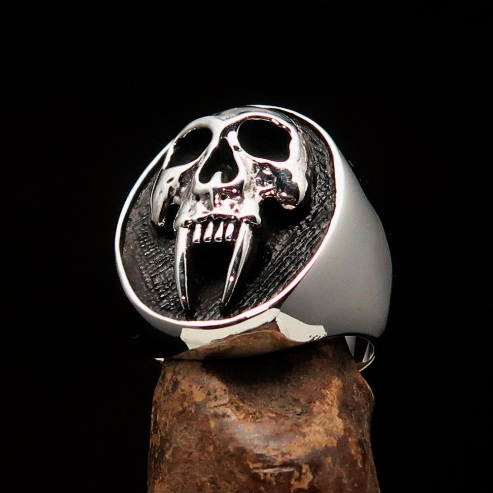 Men's antiqued Vampire Skull Ring made of solid sterling silver, featuring a unique skull design with an antiqued finish.