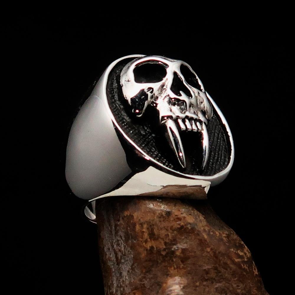 Men's antiqued Vampire Skull Ring made of solid sterling silver, featuring a unique skull design with an antiqued finish.