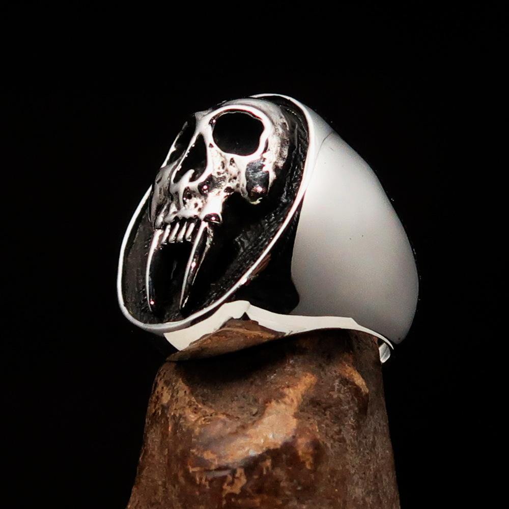 Men's antiqued Vampire Skull Ring made of solid sterling silver, featuring a unique skull design with an antiqued finish.