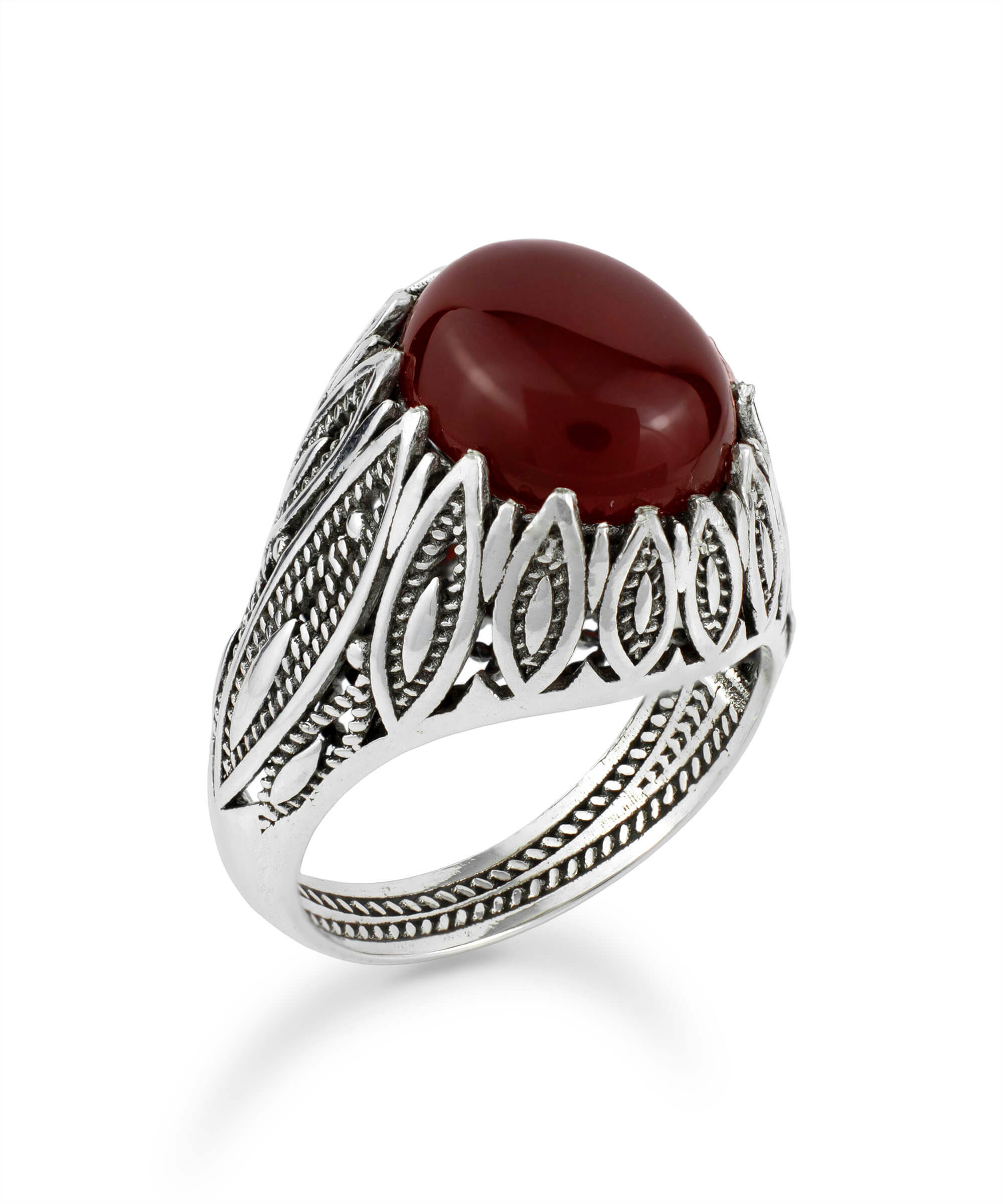 Elegant Filigree Art Carnelian Gemstone Women Silver Statement Ring showcasing intricate metalwork and a vibrant oval-cut Carnelian gemstone.