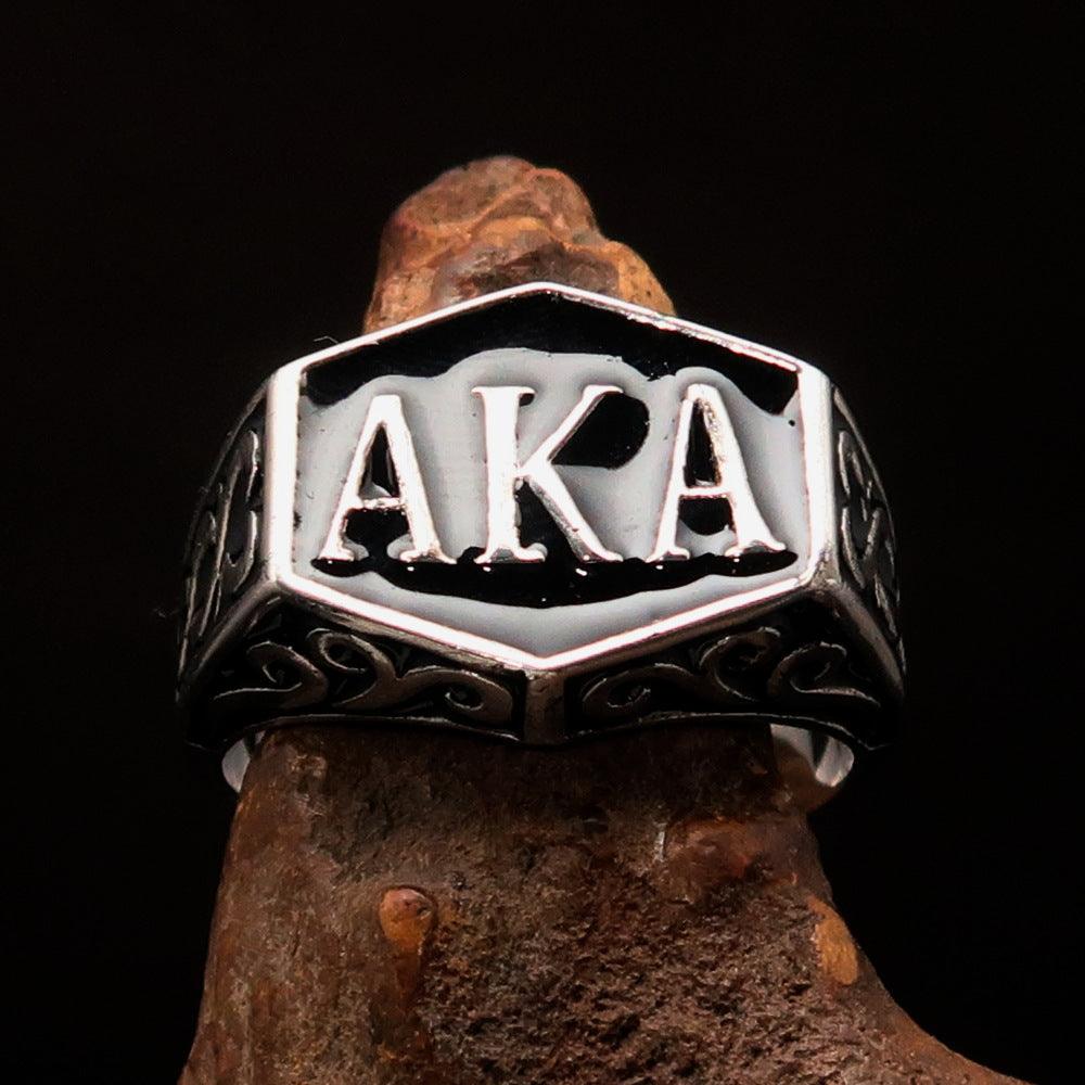 A stylish black enamel Synonym Men's Ring made of solid sterling silver, featuring a high-polished finish and a solid back.