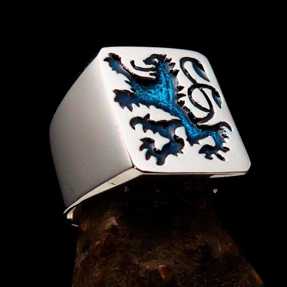 Men's Rampant Lion Ring in blue enamel and sterling silver, showcasing a detailed coat of arms design.