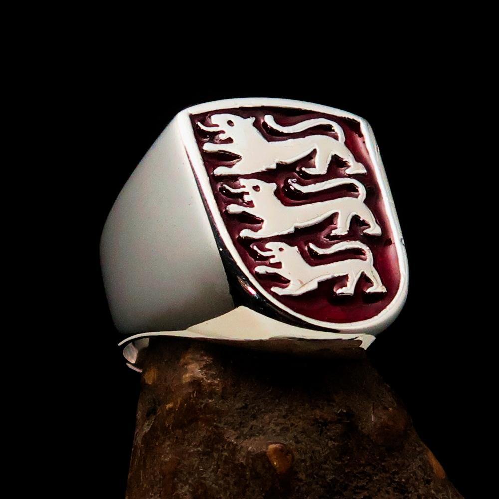 Men's Shield Ring made of sterling silver featuring a 3 Lions Coat of Arms design with red enamel accents.