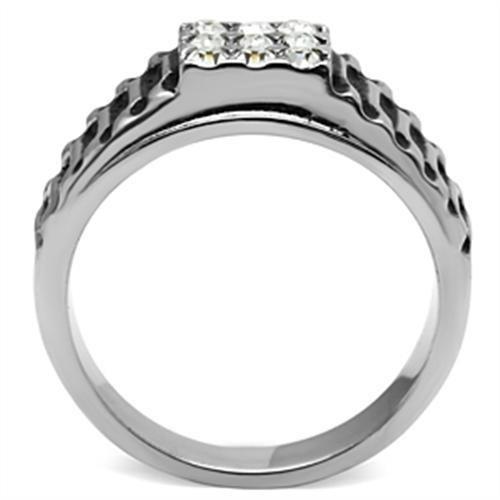 TK368 High Polished Stainless Steel Ring featuring a clear top grade crystal centerpiece, showcasing its elegant design and shiny finish.