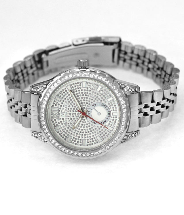 Elegant 5032 Metal Band Watch with sparkling stone bezel and classic bracelet design, perfect for modern women.