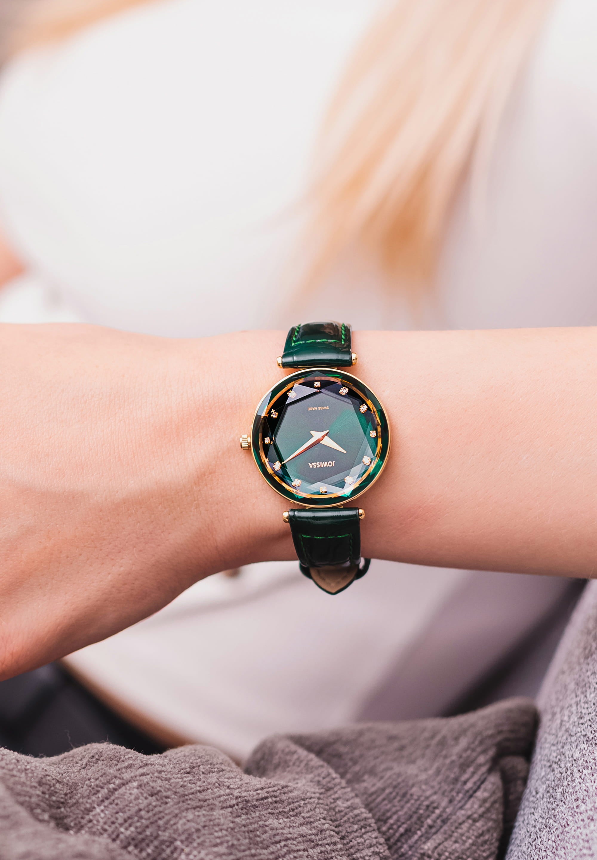 Facet Brilliant Swiss Ladies Watch J5.754.M featuring an emerald green dial, stainless steel case, and glossy leather strap.