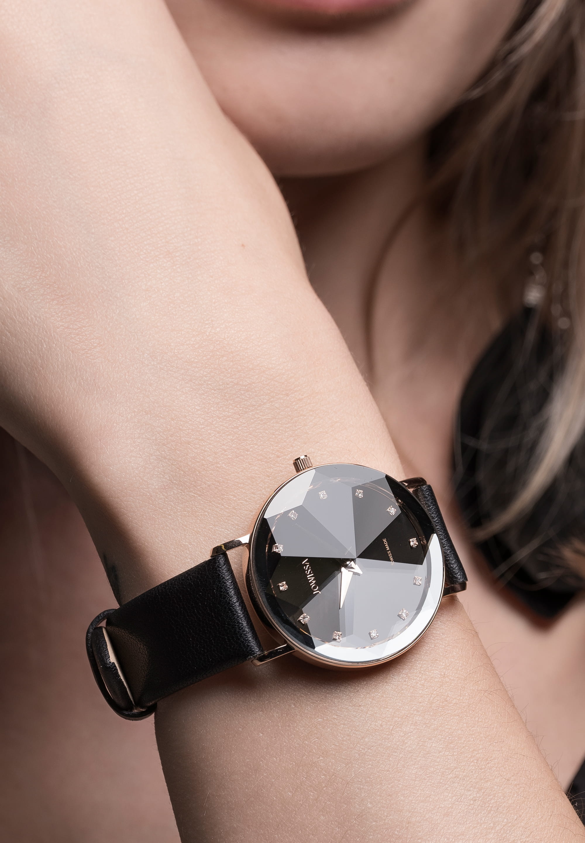 Facet Swiss Ladies Watch J5.606.L featuring a diamond-cut crystal, black sunray dial, and elegant Italian leather strap.