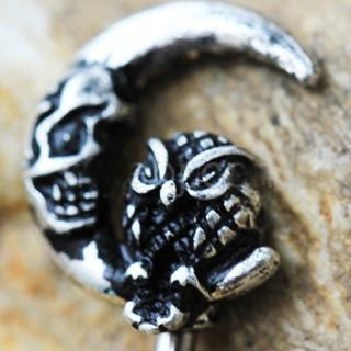 A Gothic Owl on the Moon Skeleton Key Navel Ring made of 316L stainless steel, featuring intricate details and a black plated finish.