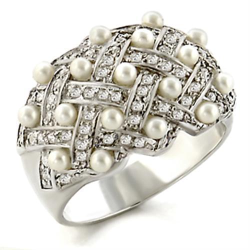 High-polished 925 sterling silver ring featuring a white synthetic pearl, elegantly designed for any occasion.