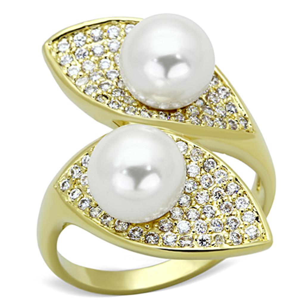 3W522 Gold Brass Ring featuring a synthetic white pearl centerpiece, elegantly designed for style and comfort.