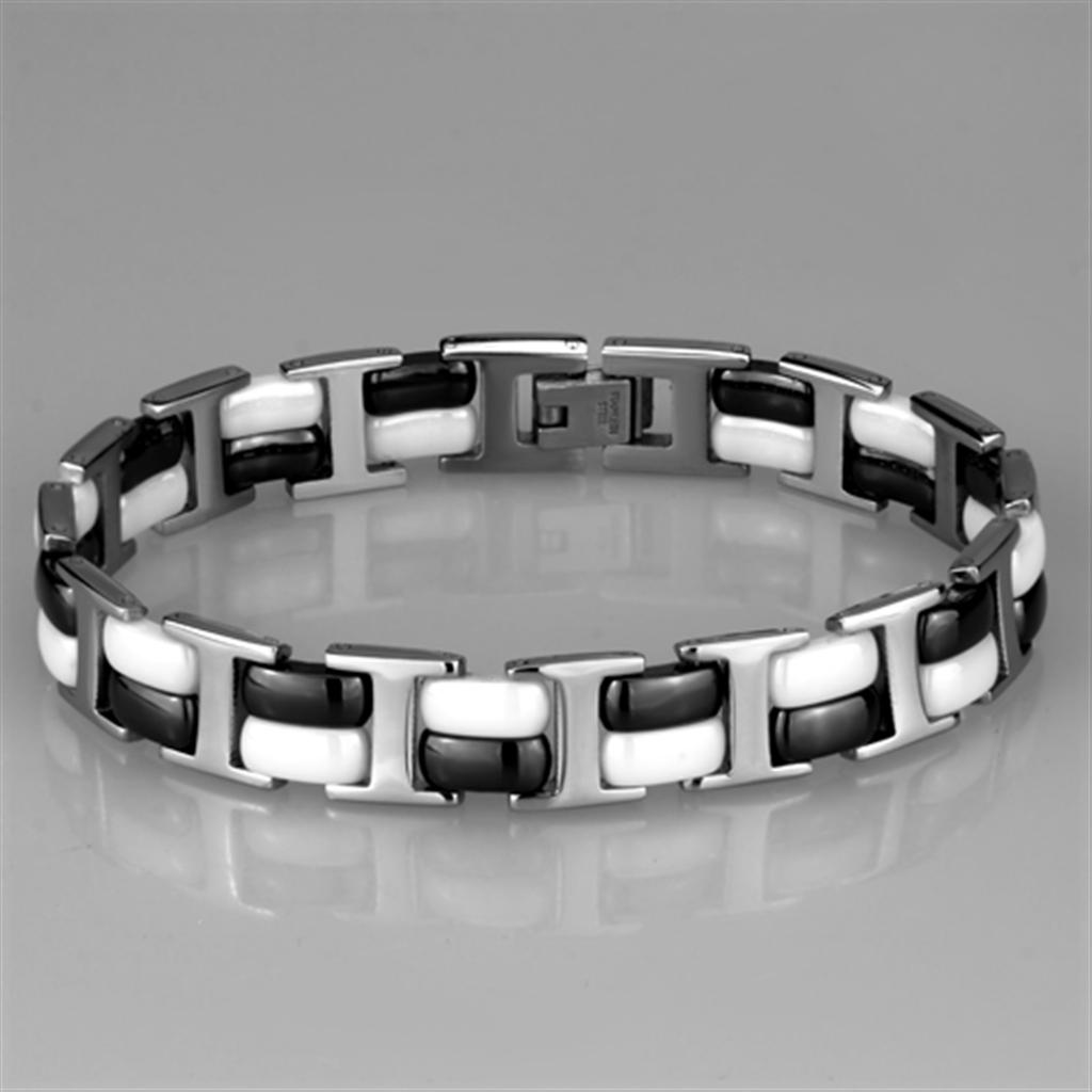 3W998 High Polished Stainless Steel Bracelet featuring a Jet Ceramic Center Stone, showcasing its elegant design and shiny finish.