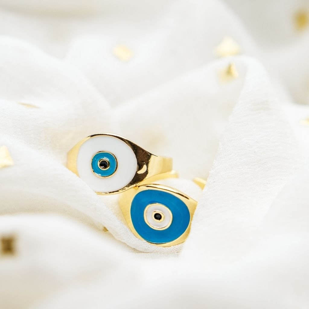 Adjustable Minimalist Devil Turkish Evil Eye Ring in blue and white, showcasing its boho style and protective charm.