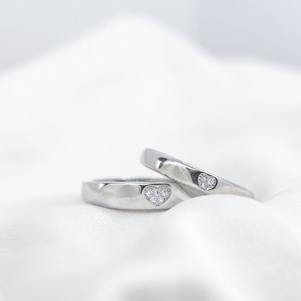 Adjustable Silver Couple Heart Zircon Promise Ring Set featuring elegant silver plating and sparkling zircon embellishments.