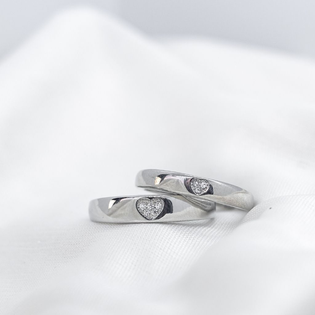 Adjustable Silver Couple Heart Zircon Promise Ring Set featuring elegant silver plating and sparkling zircon embellishments.