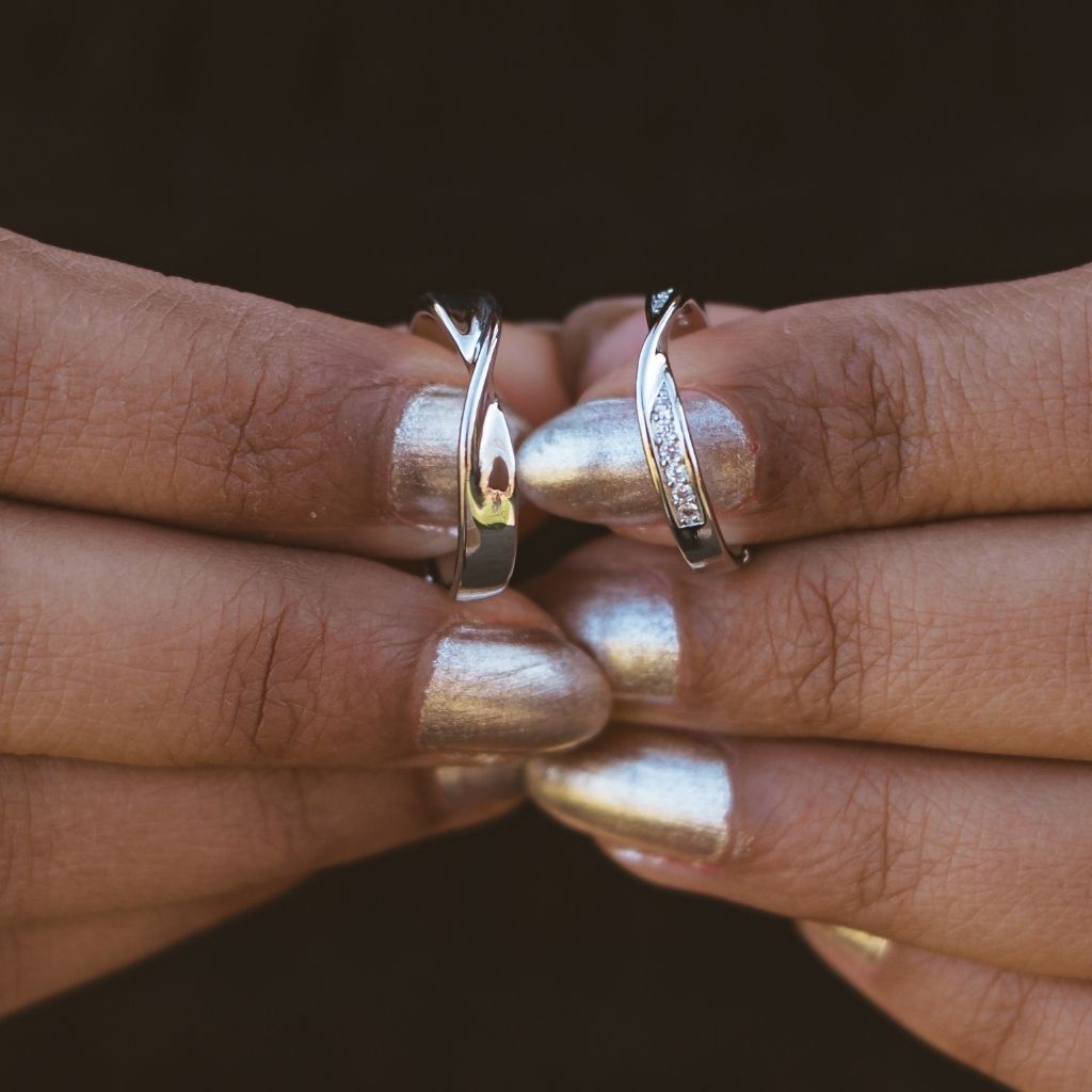 Adjustable Silver Couple Promise Twist Zircon Matching Ring set featuring elegant silver plating and a sparkling zircon stone.