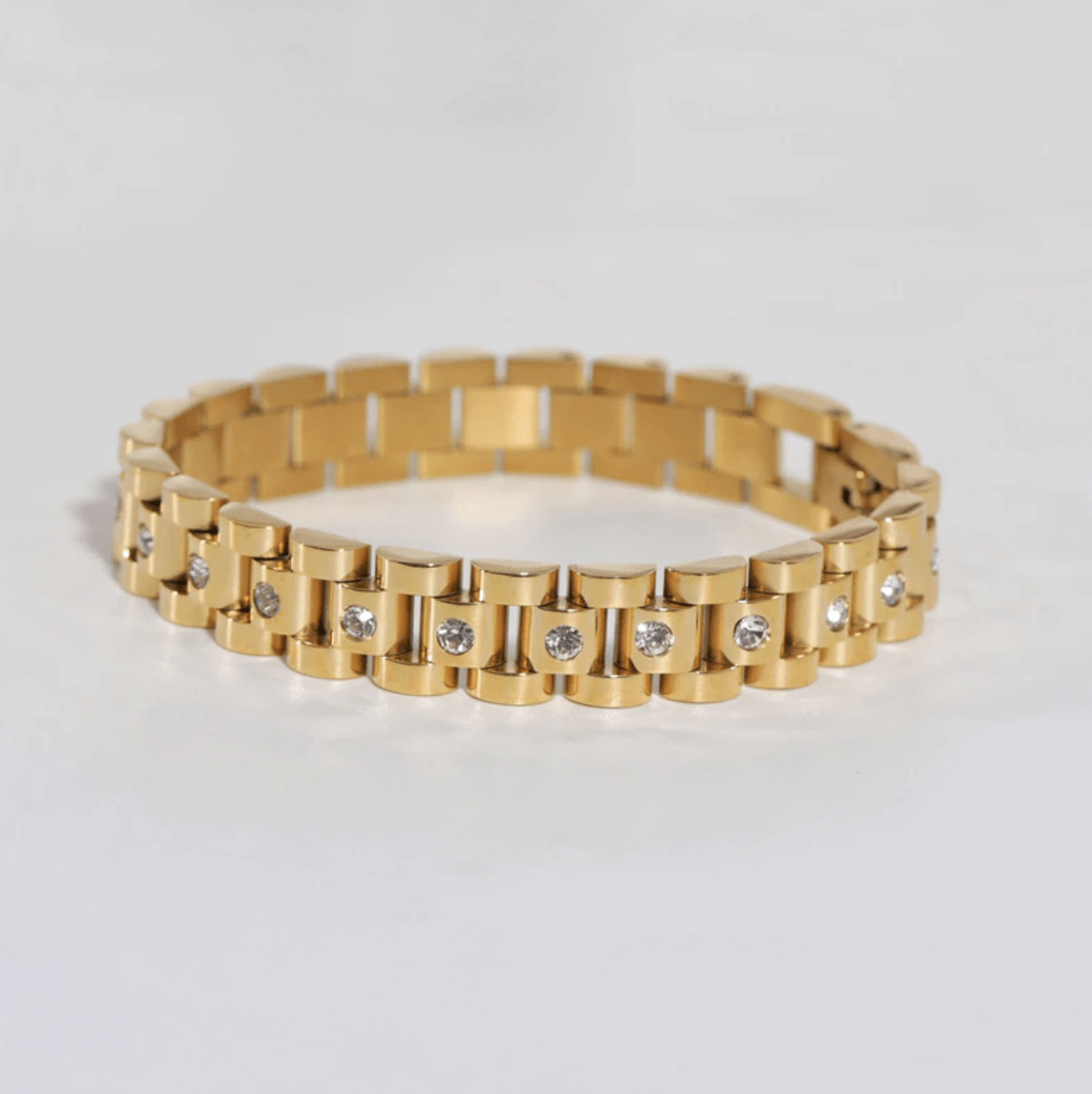 Ahern Statement Chain Bracelet Gold featuring a chunky Panther watch chain design, showcasing its thick 18K gold plating and durable stainless steel material.