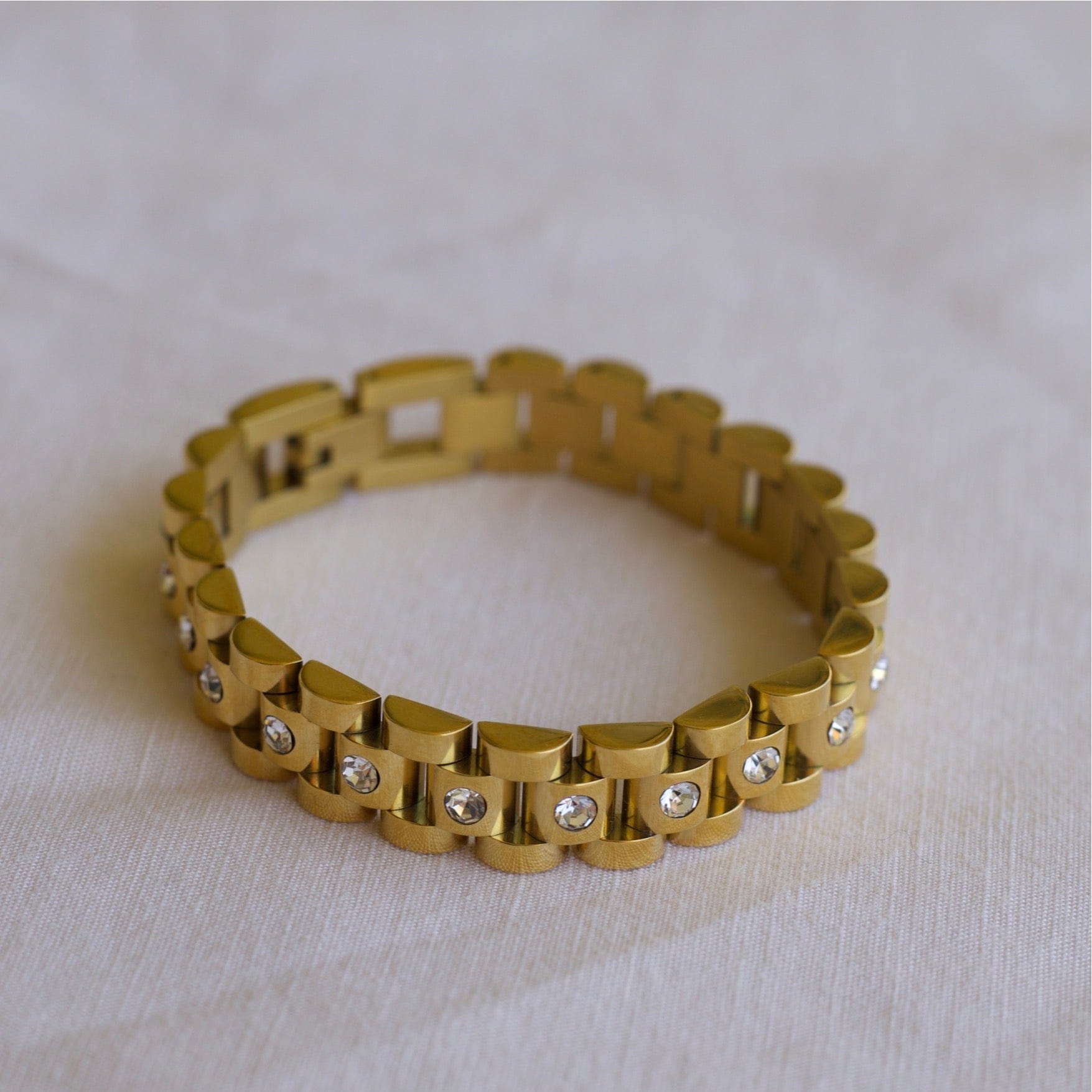 Ahern Statement Chain Bracelet Gold featuring a chunky Panther watch chain design, showcasing its thick 18K gold plating and durable stainless steel material.