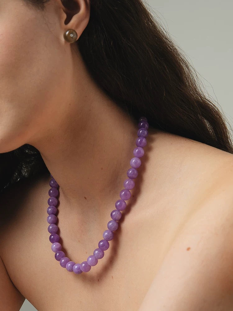 Amethyst Bliss Sweet Grape Wine Necklace featuring rich amethyst stones in deep purple, elegantly designed with varying bead sizes.