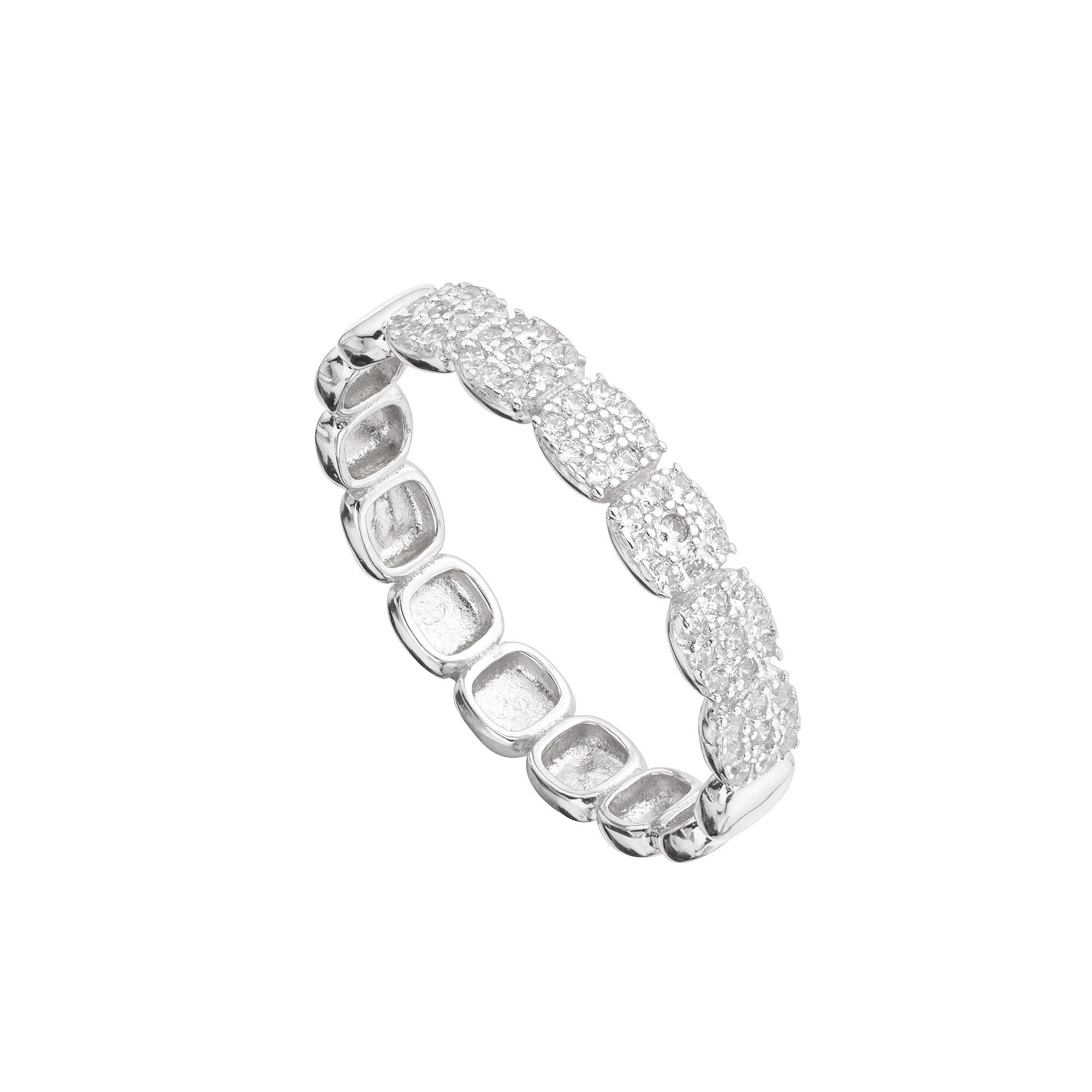 Anillo Alianza Plata con diseño floral elegante, parte de la colección DREAMS, ideal para ocasiones especiales.