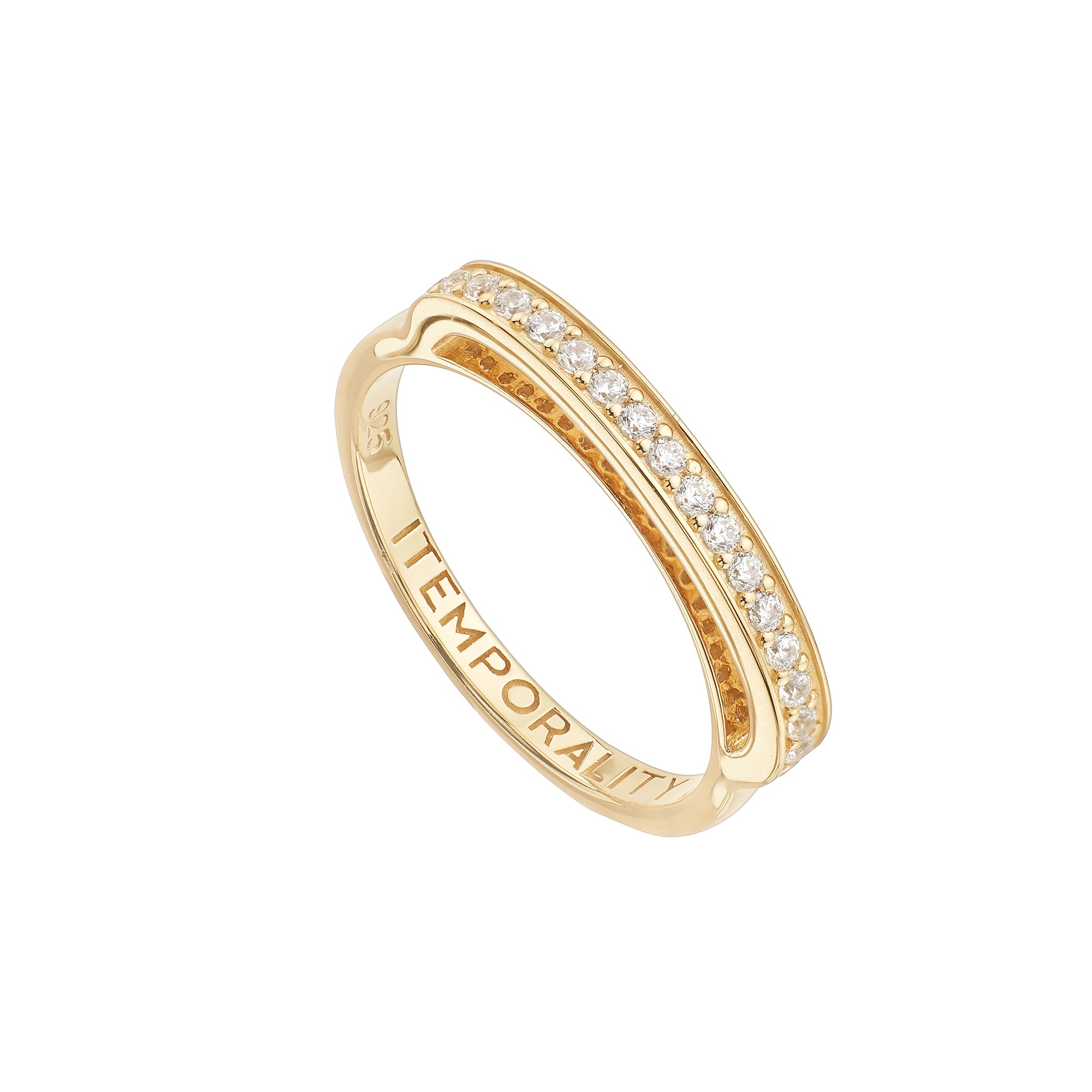 Anillo Eternity Bañado en Oro con circonitas blancas, elegante y sofisticado, ideal para ocasiones especiales.