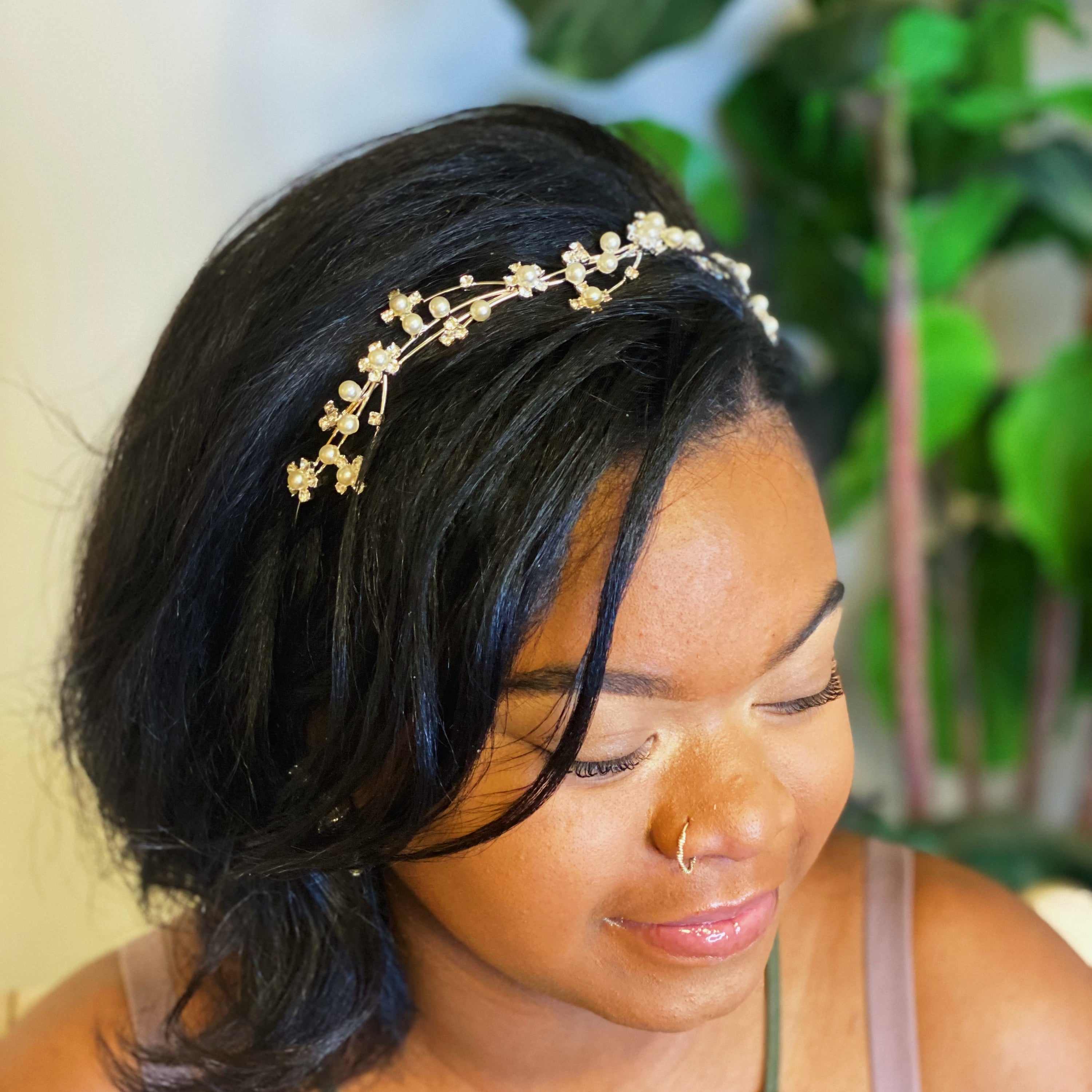 Artful Snow Flower Headband featuring pearls and sparkly stones on a delicate wire frame.