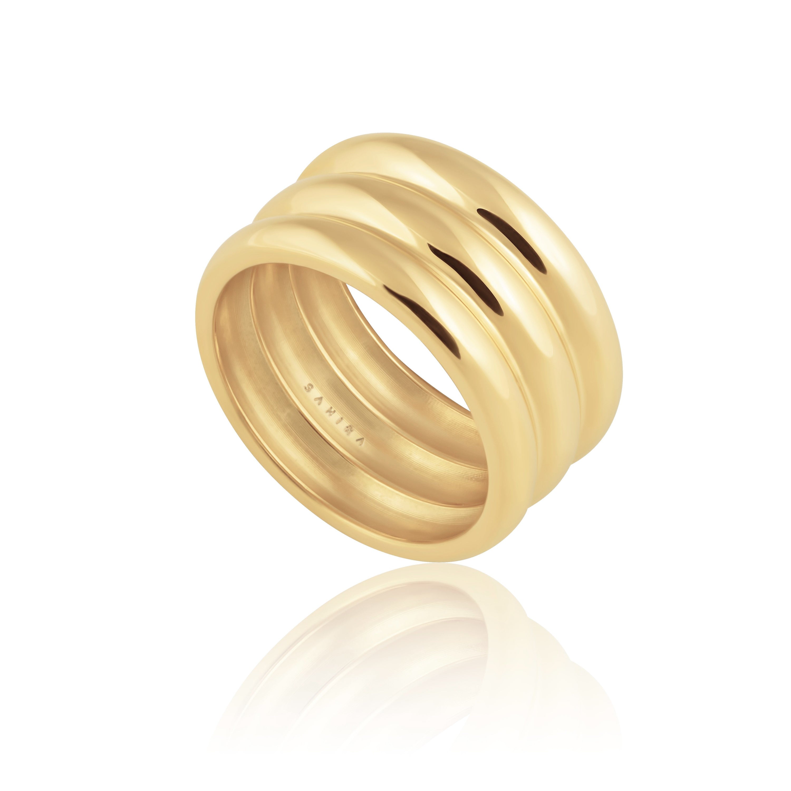 Ashton Band Ring featuring 18k gold plating over stainless steel, showcasing its elegant design and tarnish-resistant finish.