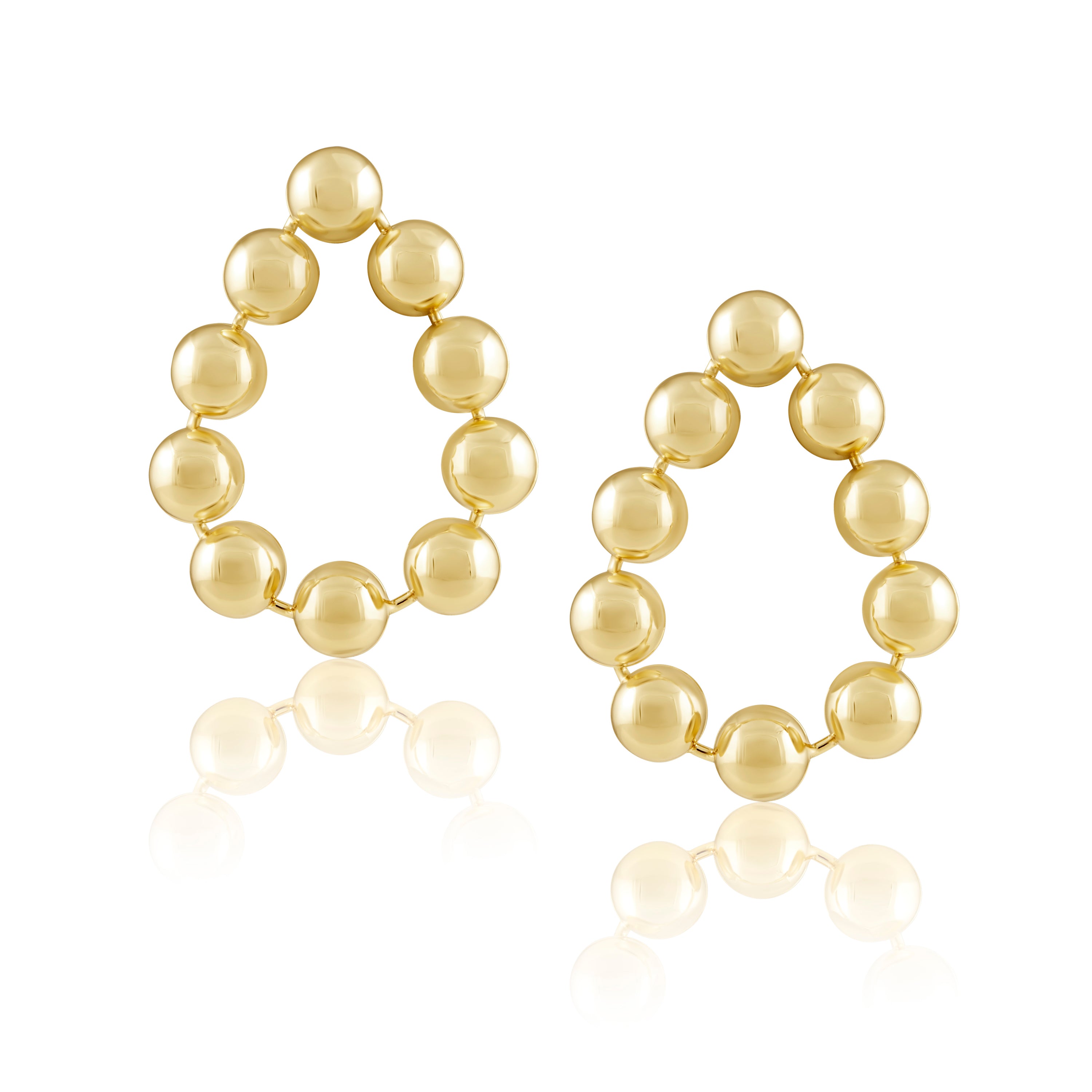 Audriana Oval Earring featuring a stylish oval design, 18K gold plating, and a hypoallergenic finish, perfect for everyday wear.