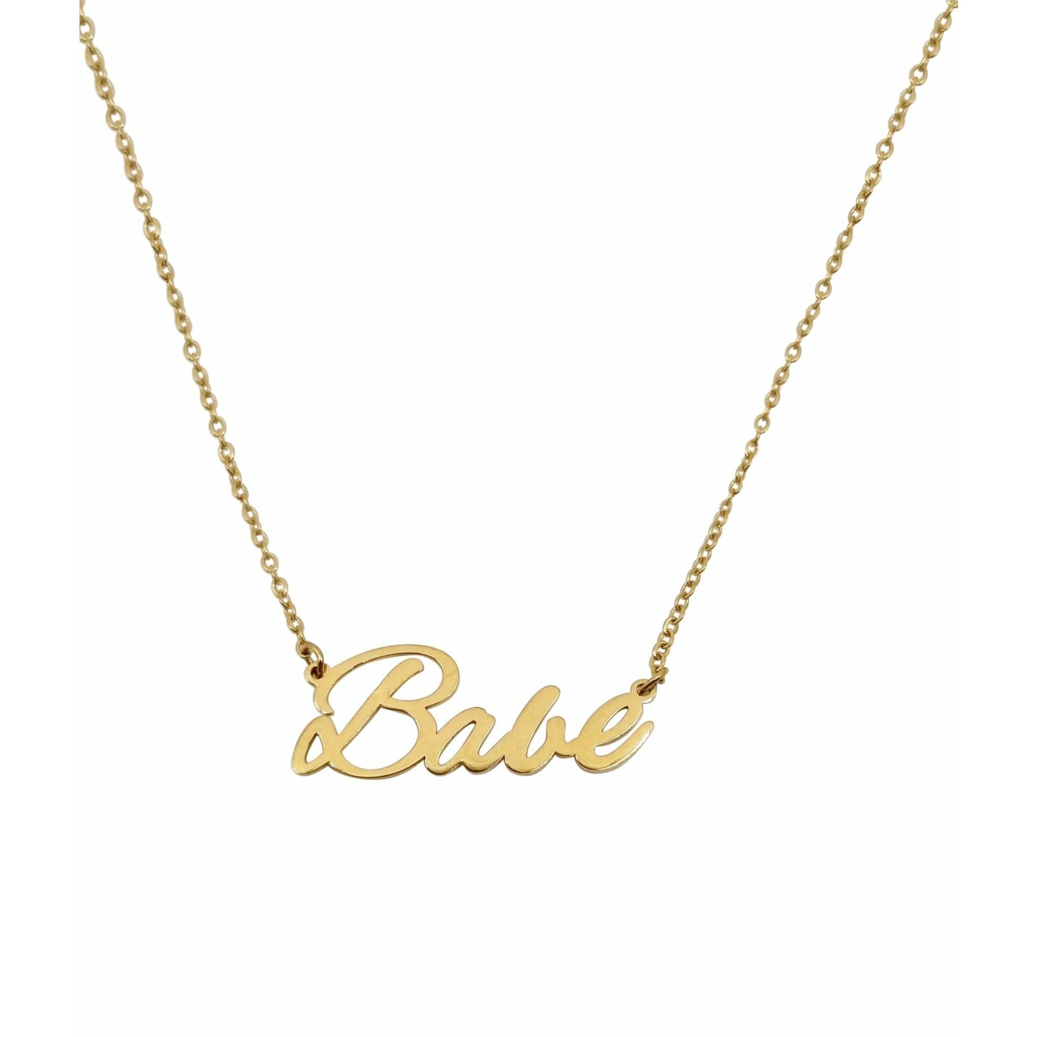 Elegant Babe necklace made of stainless steel with gold plating, featuring an adjustable chain.