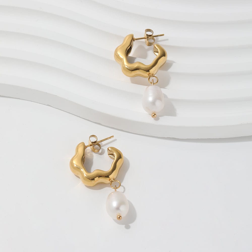 Barretta Bridal Pearl Earrings featuring yellow gold clouds and white freshwater pearl drops, elegantly designed for brides.