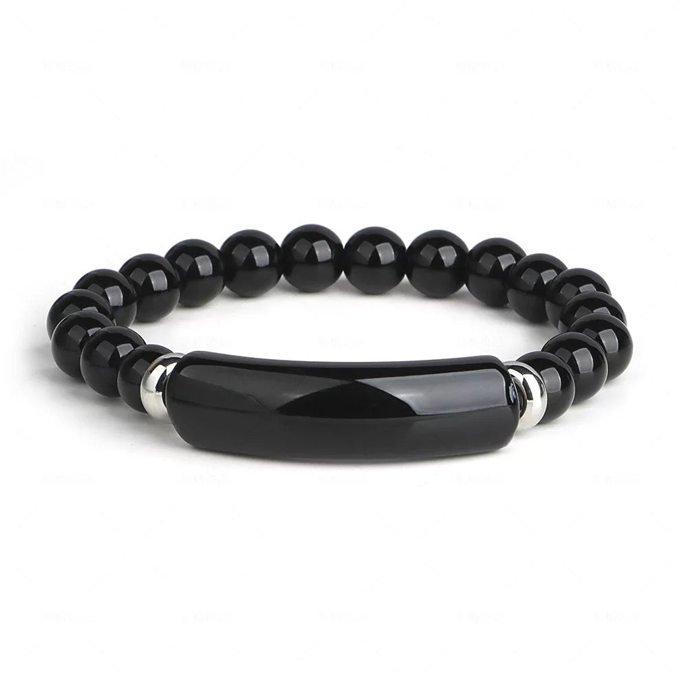 A stylish unisex beaded bracelet featuring a natural gemstone bar, perfect for wrist sizes 17-19cm.