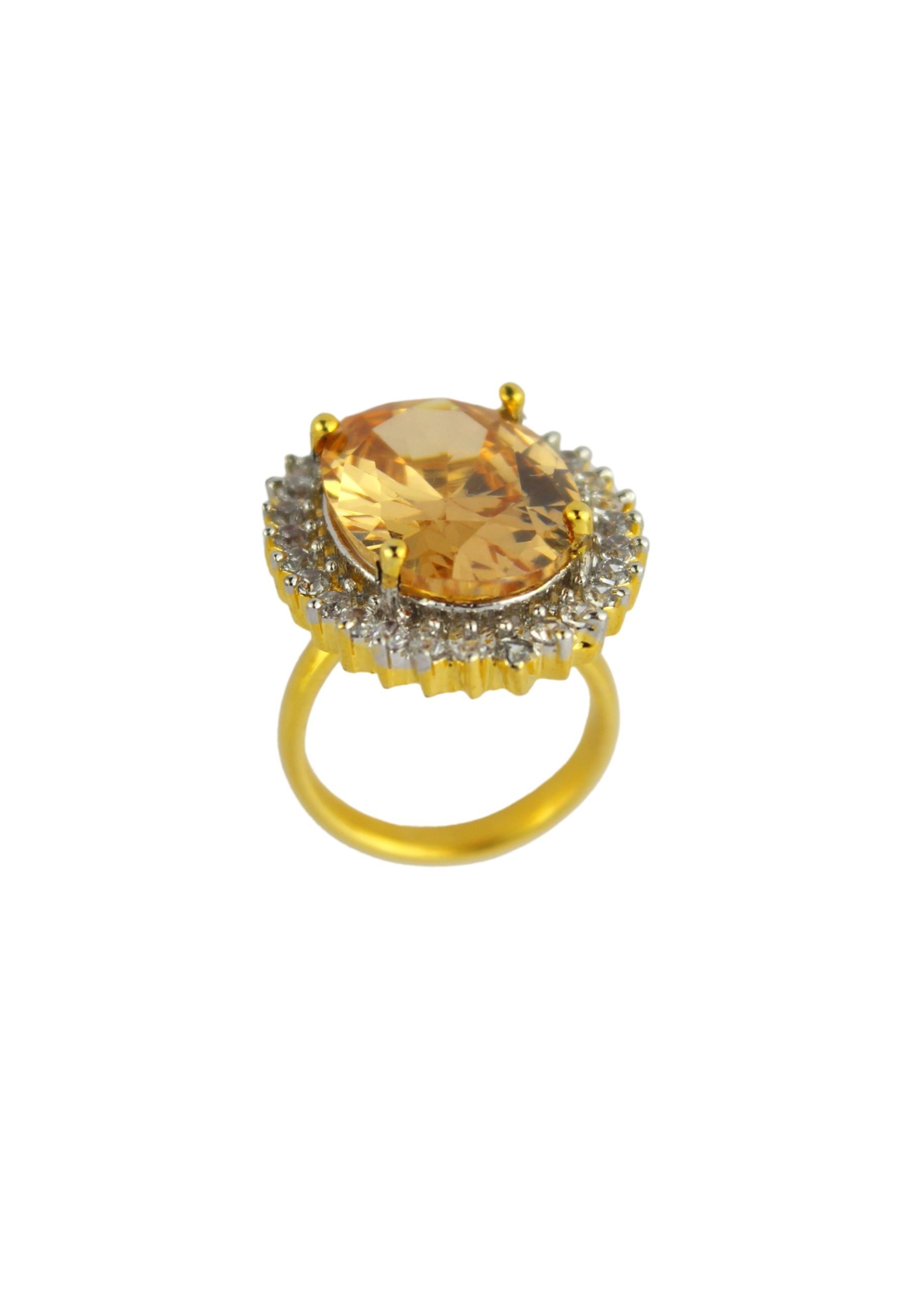 A stunning gold plated Beauty Ring inspired by fairy tales, featuring intricate designs and a lightweight feel.