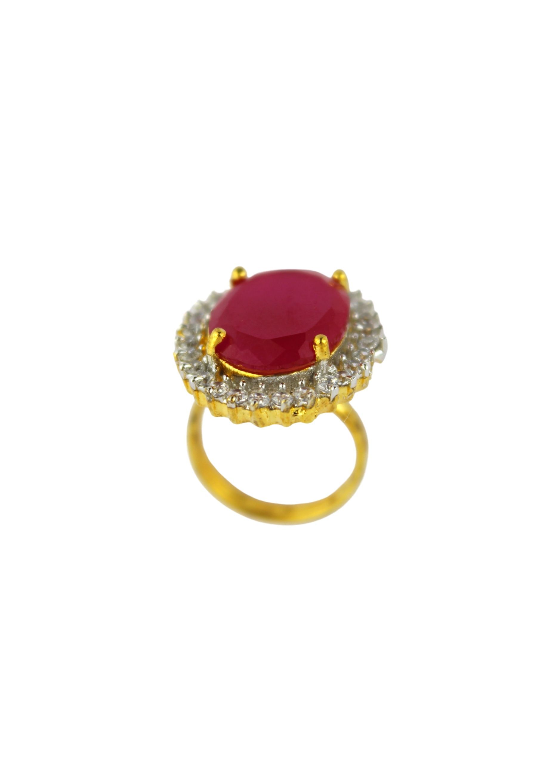 A stunning gold plated Beauty Ring inspired by fairy tales, featuring intricate designs and a lightweight feel.