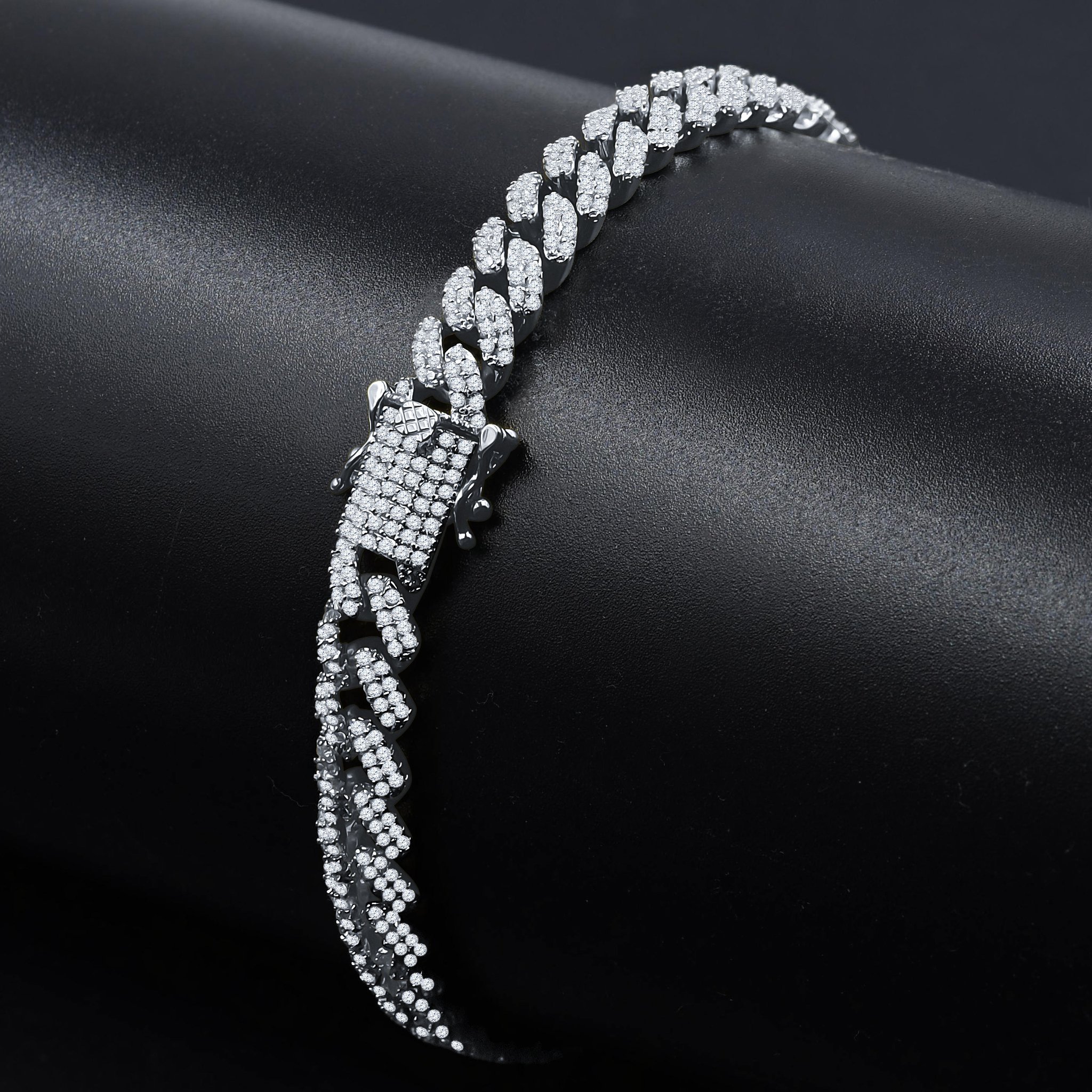 BIBELOT 6MM Silver Cuban Bracelet featuring 925 sterling silver and AAA cubic zirconia, showcasing its elegant design and craftsmanship.