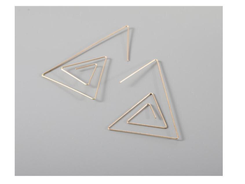 Big Triangle Clip Shape Earrings made of alloy, showcasing a modern geometric design in a stylish clip-on format.