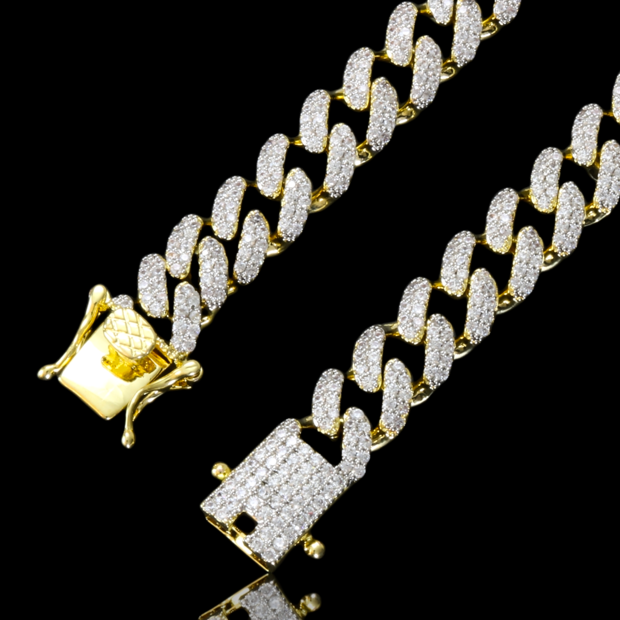 CAMEO 8MM Cuban Chain featuring luxurious Cubic Zirconia stones on brass copper metal, showcasing its elegant design.