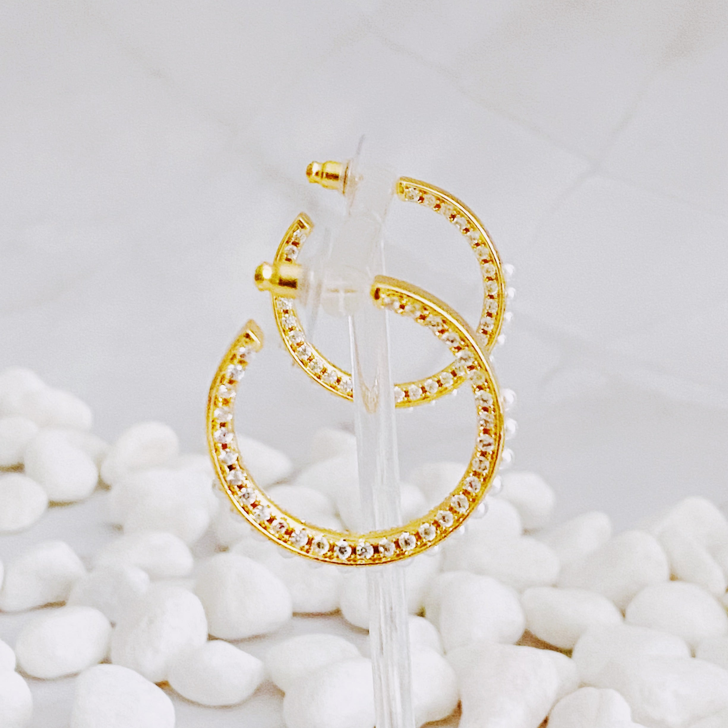 Classy Lady Pearl Hoop Earrings featuring 18K gold plating, cubic zirconia, and pearl beads, elegantly designed for everyday and special occasions.