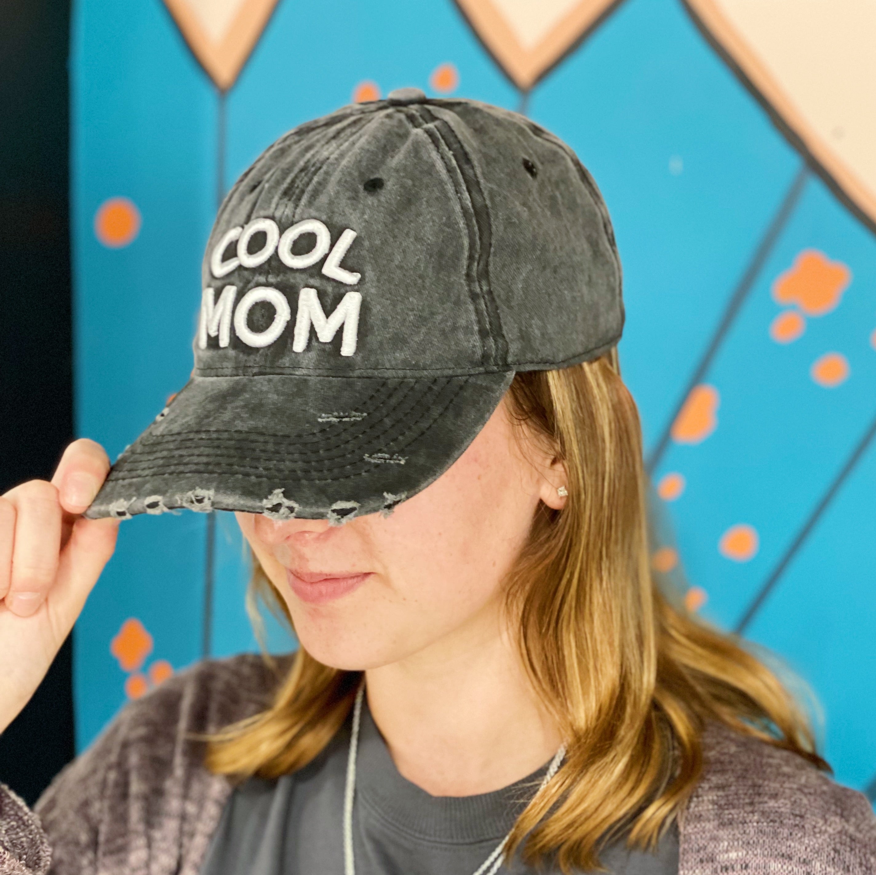 Cool Mom Ball Cap in dark gray with white embroidery, featuring a curved bill and adjustable strap, perfect for stylish moms.