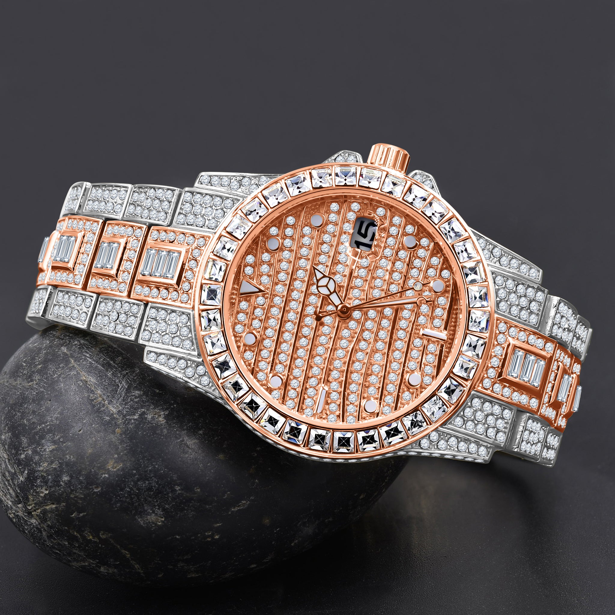 EXQUISITO Hip Hop Metal Watch featuring crystal accents and adjustable links, showcasing luxury and style.