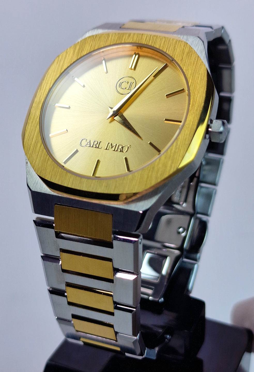 CRLi Canton Mezclada Watch featuring a stainless steel design with a 41mm dial and a folding clasp.