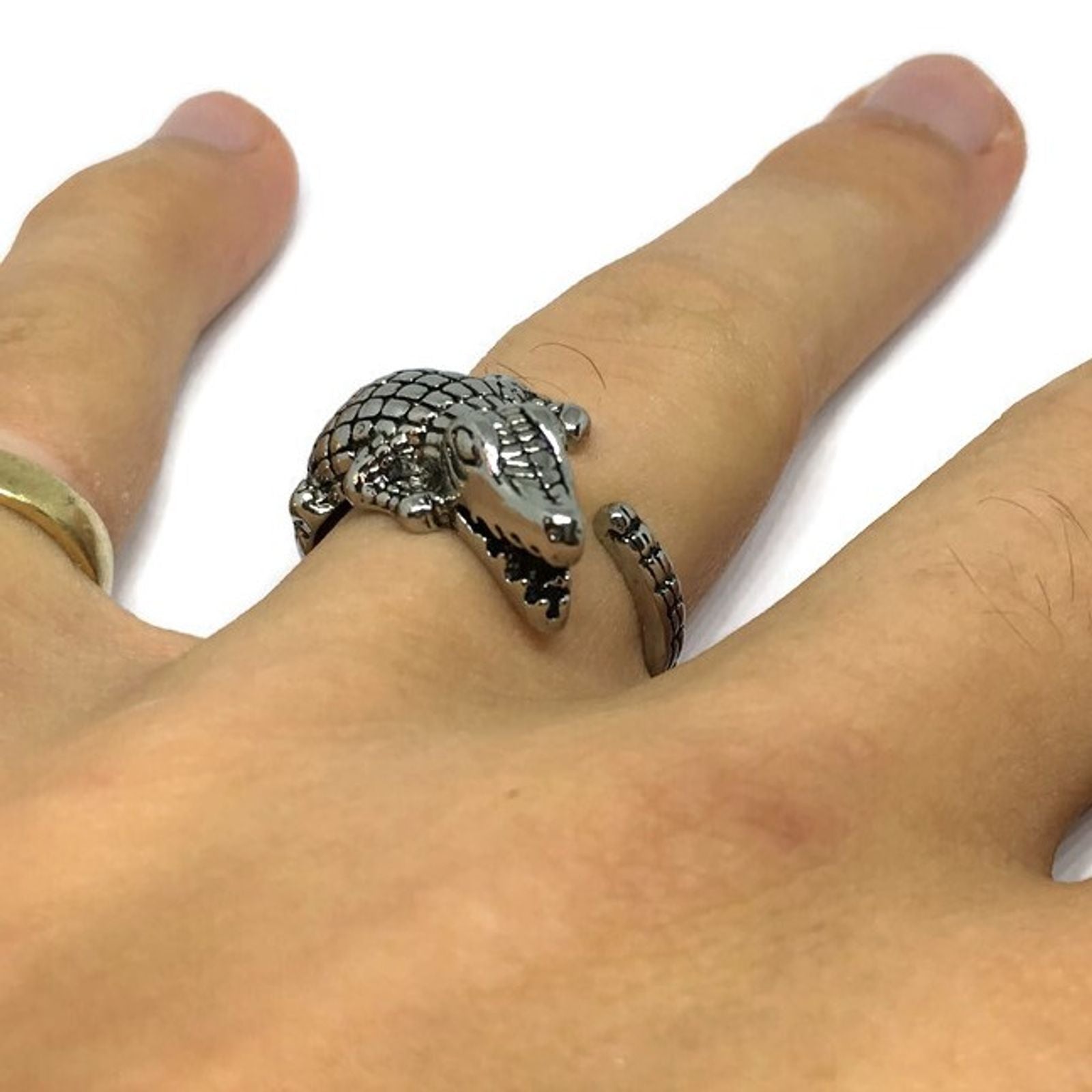 Crocodile Adjustable Band Ring made of sterling silver plated steel alloy, featuring a unique crocodile design, adjustable band, and lightweight construction.