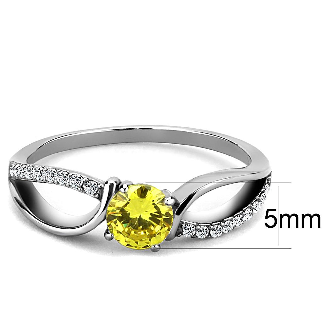 DA005 High Polished Stainless Steel Ring featuring AAA Grade CZ center stone in topaz color, showcasing a brilliant shine.