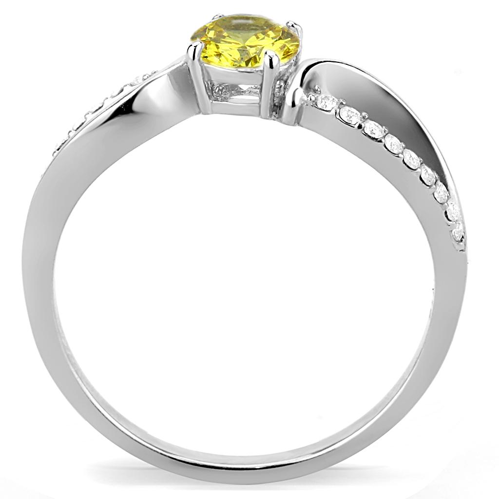 DA005 High Polished Stainless Steel Ring featuring AAA Grade CZ center stone in topaz color, showcasing a brilliant shine.