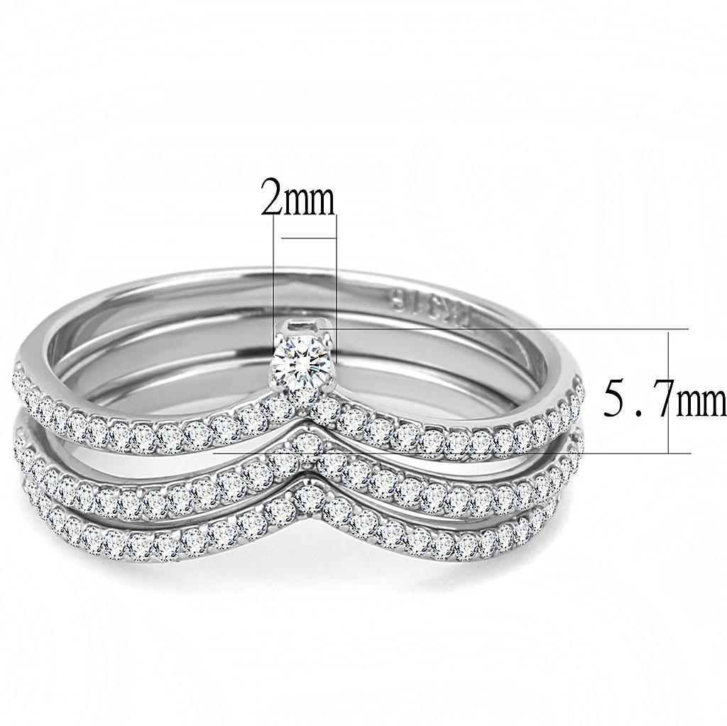 DA061 High Polished Stainless Steel Ring featuring a clear AAA Grade CZ stone, showcasing its elegant design and shiny finish.